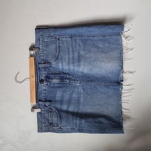 GAP Medium Wash Distressed Denim Mini Skirt Size 16/33